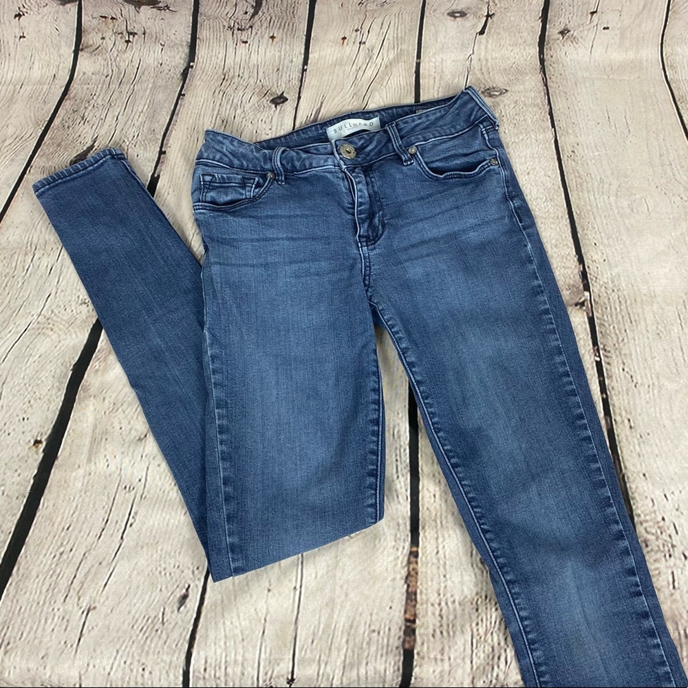 Bullhead Denim Co Low Rise Skinniest • size 3